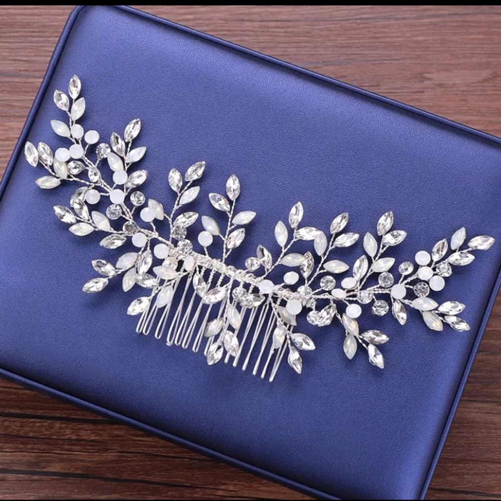 Hair comb brand new